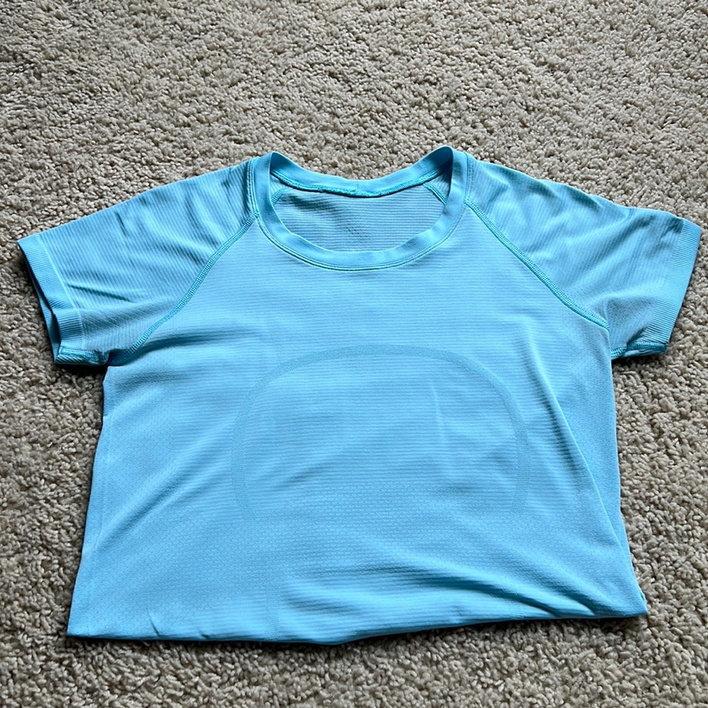 Lululemon swiftly tech
